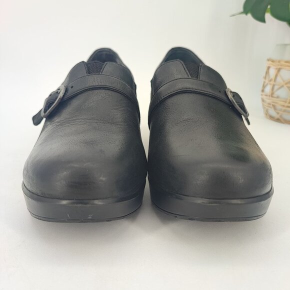 Dansko Women's Jane Black Leather Wedge Clog Size 10.5 - Picture 2 of 9